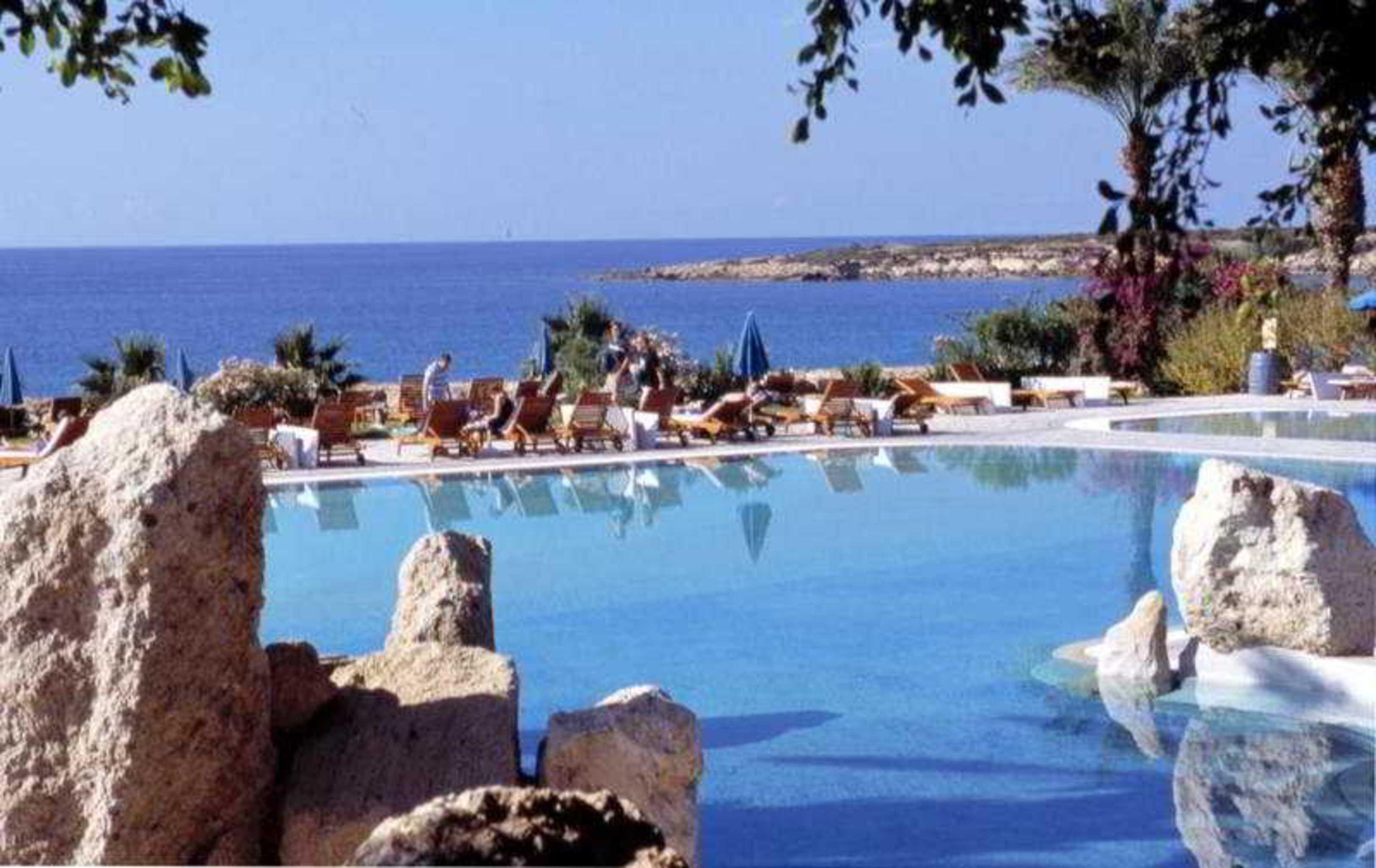 Coral Beach Hotel & Resort Cyprus Korall-öböl Kültér fotó